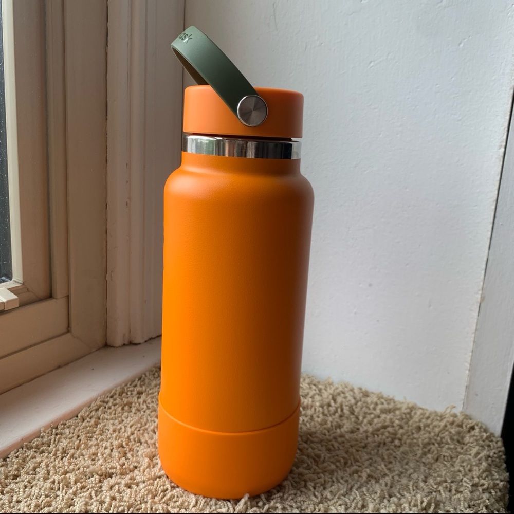 Hydro Flask Bonfire Orange Limited Edition NWT - Picture 5 of 5